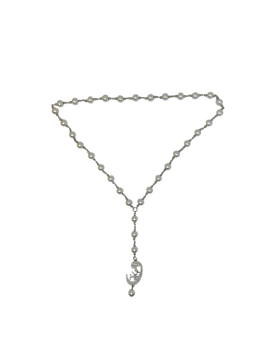 Arabic pearl necklace